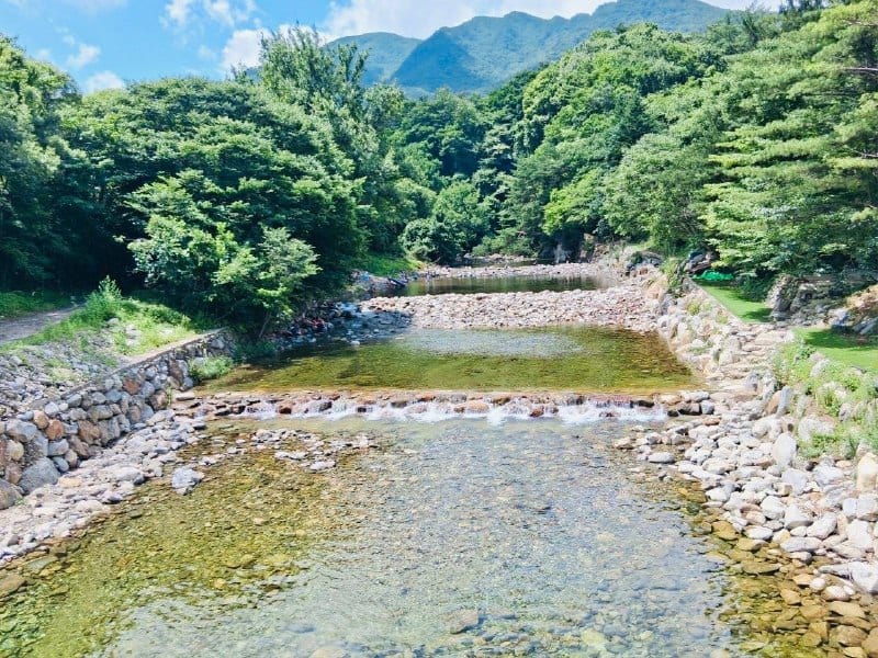 Фотография к посту «계곡: 200 речек, где вода не выше 20°»